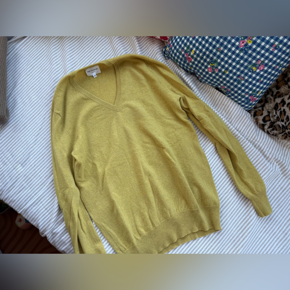 Sweater Eric Bompard cachemire size M mustard color